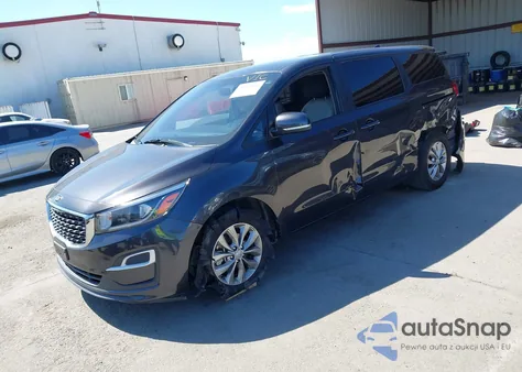 2020 Kia Sedona Lx z USA, uszkodzony, nr VIN KNDMB5C18L6653478